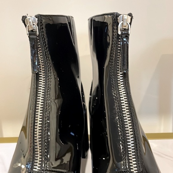 Chloe Zip Black Boot US 6 - Picture 8 of 13